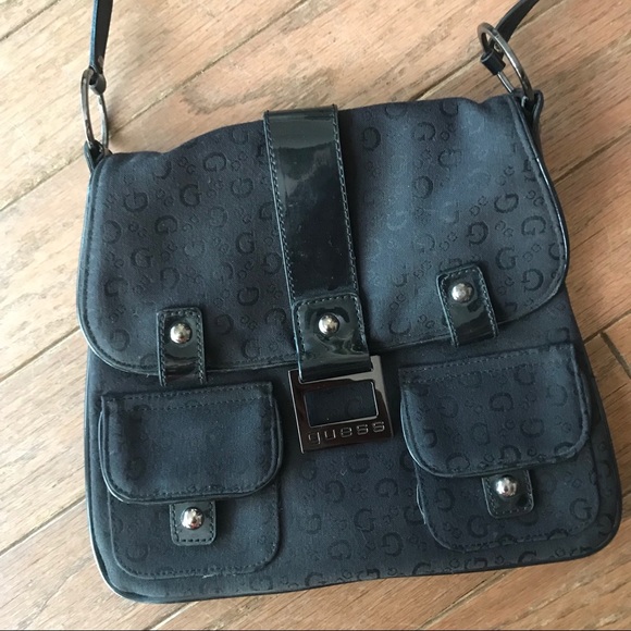 Black guess purse - Picture 2 of 6